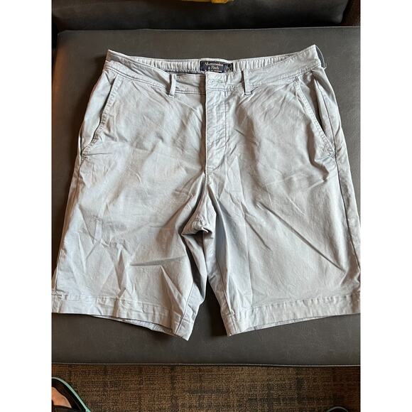 Abercrombie & Fitch Men's Neutral light Gray Blue Cotton Shorts Size 32 - Picture 1 of 7